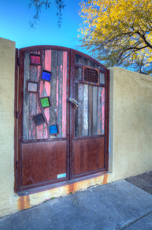 Tucson Armory Park District Gate